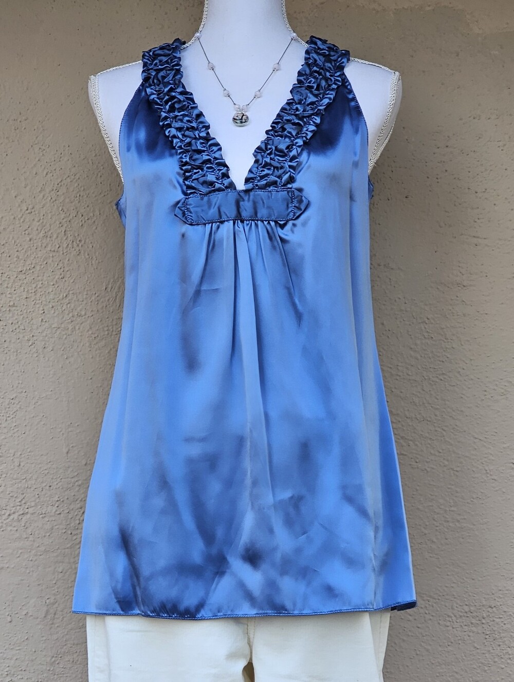 Max Studio Blue Silk Ruffle V-Neck Sleevless Top Sz Sm - Picture 2 of 8